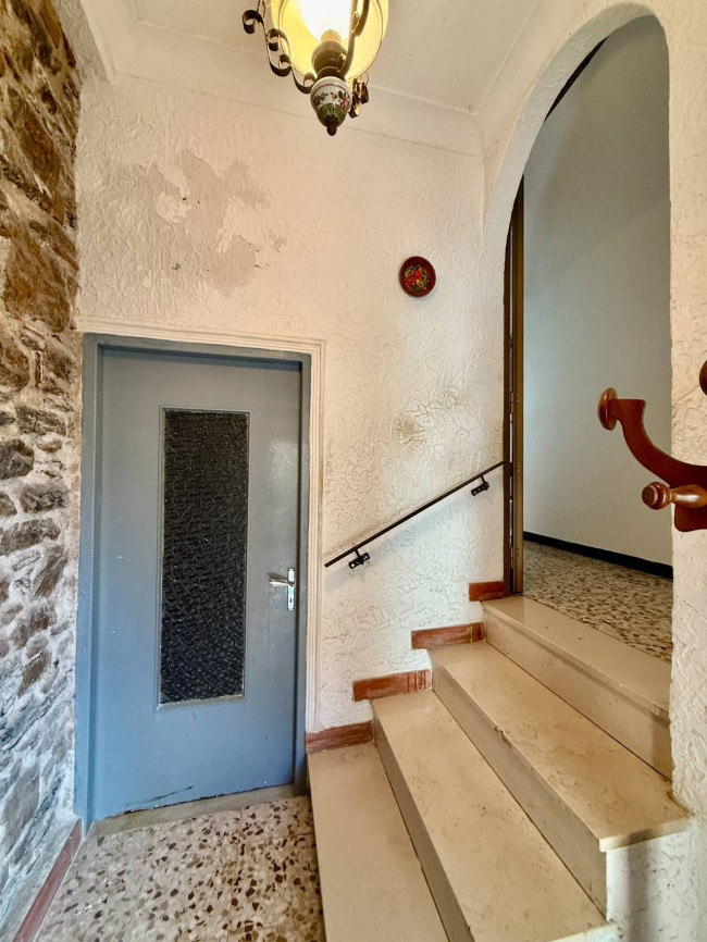 Casa Semindipendente in vendita a Aquila d'Arroscia