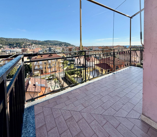 Trilocale in vendita a Andora