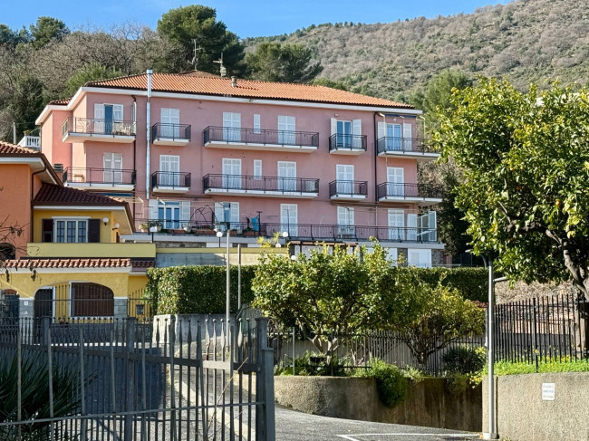 Trilocale in vendita a Andora