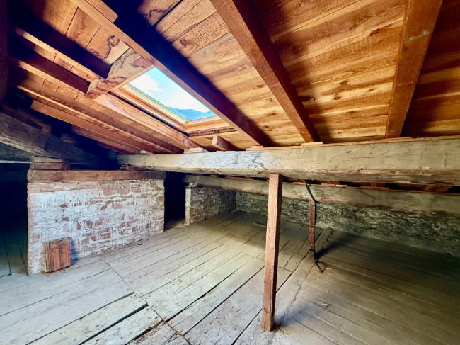 Appartamento in vendita a Pieve di Teco