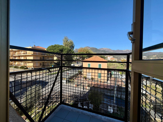 Quadrilocale in vendita a Loano