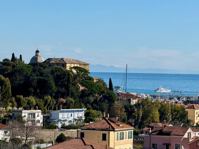 Quadrilocale in vendita a Loano