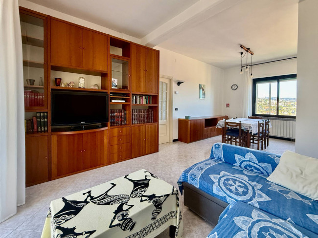 Quadrilocale in vendita a Loano