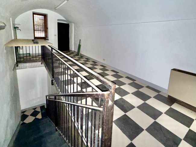 Shop for sale in Pieve di Teco