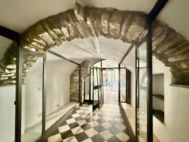 Shop for sale in Pieve di Teco