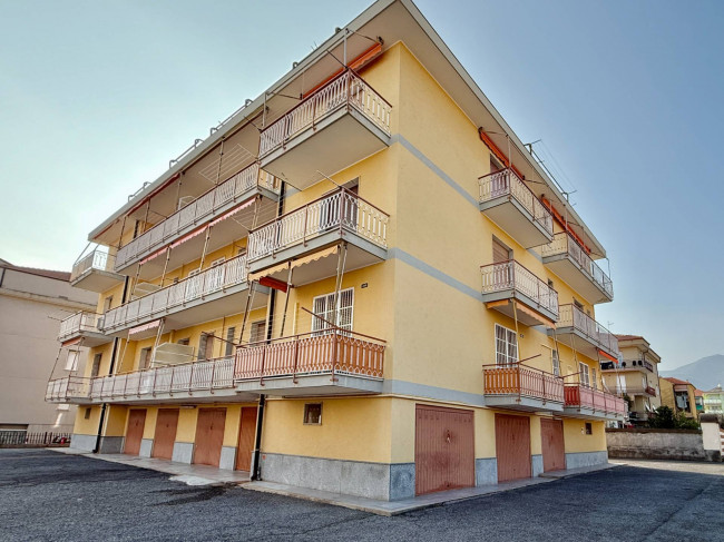 3rooms flat for sale in Loano