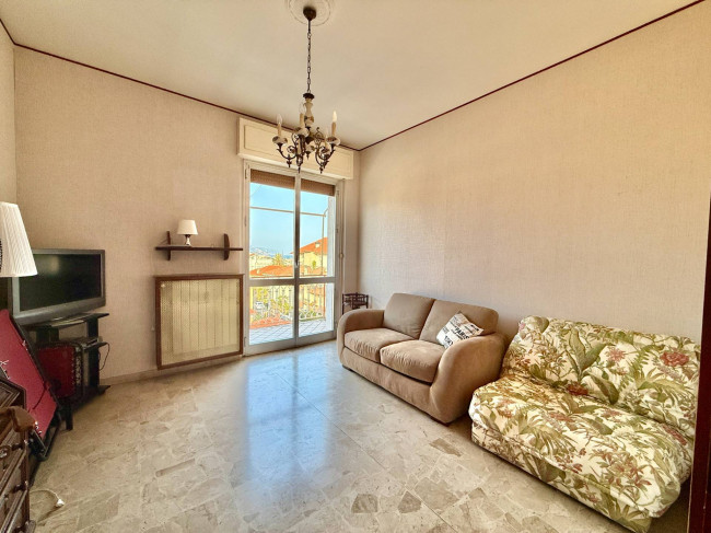3rooms flat for sale in Loano