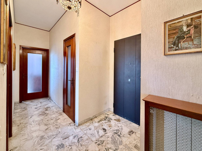 3rooms flat for sale in Loano