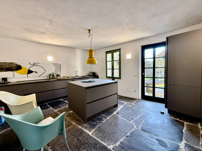 Casale in vendita a Ranzo