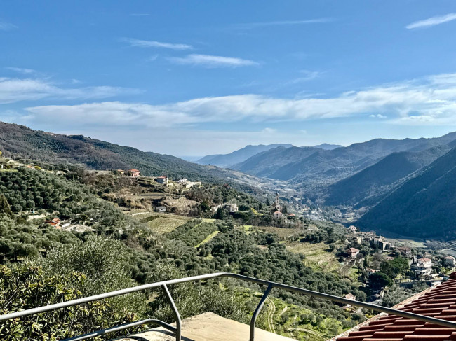 Casale in vendita a Ranzo