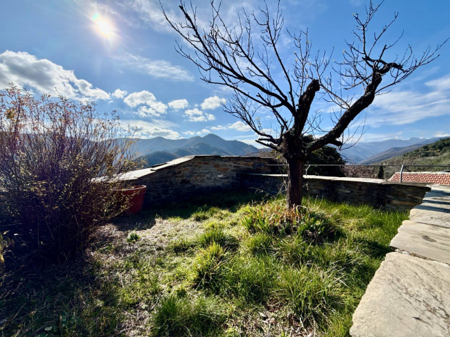 Casale in vendita a Ranzo