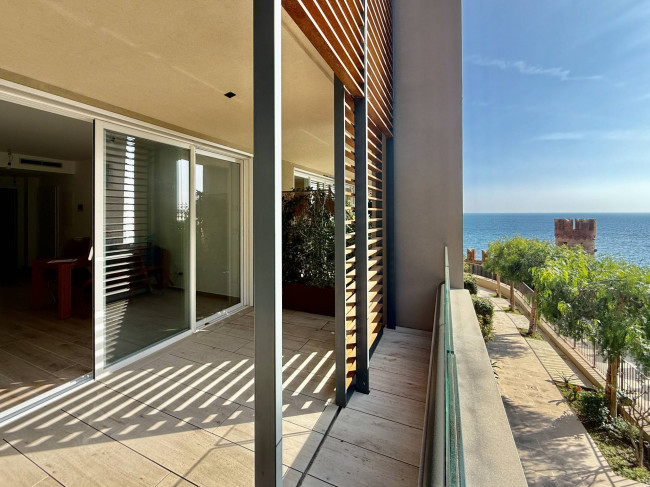 Bilocale Vista Mare in vendita a Borghetto Santo Spirito