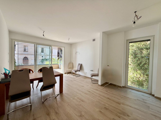 Bilocale Vista Mare in vendita a Borghetto Santo Spirito