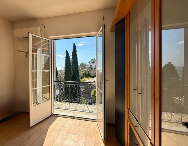 Villa zu verkaufen in Pietra Ligure