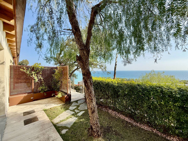 Trilocale in vendita a Borghetto Santo Spirito