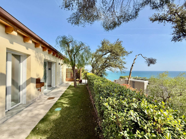 Trilocale in vendita a Borghetto Santo Spirito