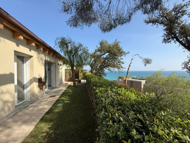 Trilocale in vendita a Borghetto Santo Spirito