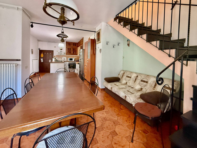 Duplex in vendita a Rezzo