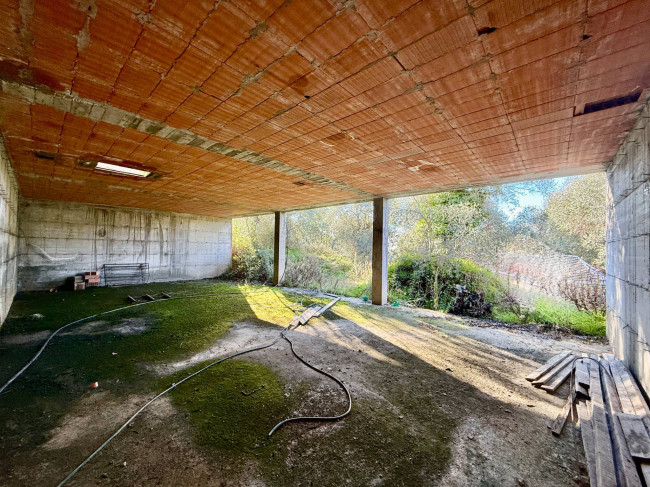 Villa zu verkaufen in Diano San Pietro