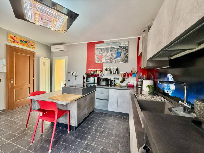 Terraced house for sale in Imperia