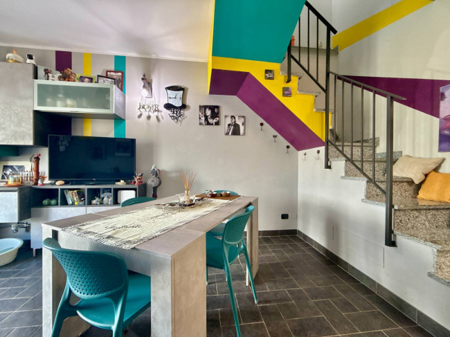 Terraced house for sale in Imperia