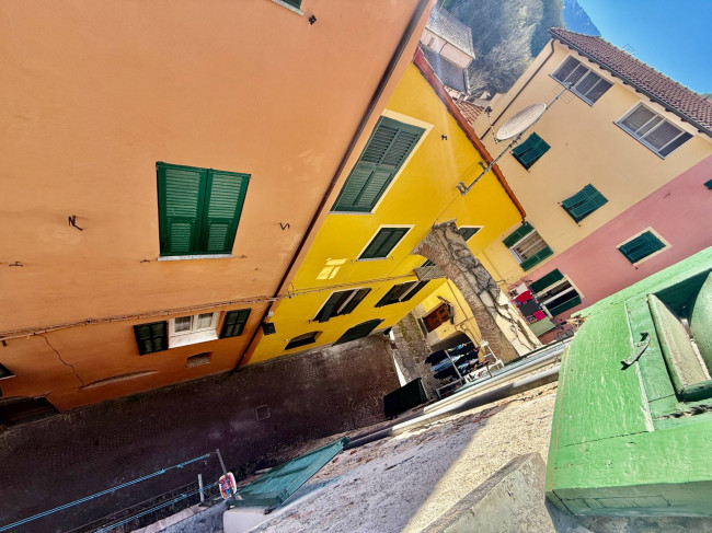 Quadrilocale in vendita a Pieve di Teco