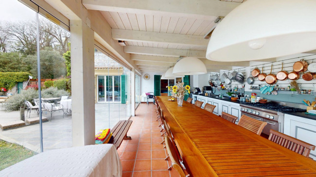 Villa in vendita a Garlenda