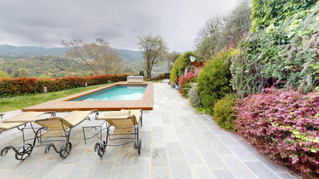 Villa in vendita a Garlenda