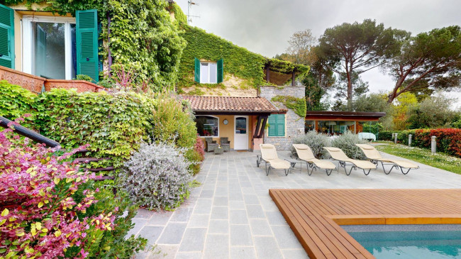 Villa in vendita a Garlenda