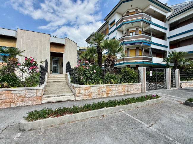 Quadrilocale in vendita a Loano