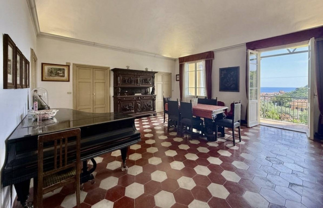 Casa Semindipendente in vendita a Loano