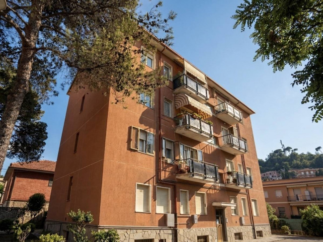 Quadrilocale in vendita a San Lorenzo al Mare