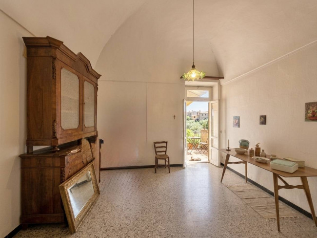 Casale in vendita a Toirano