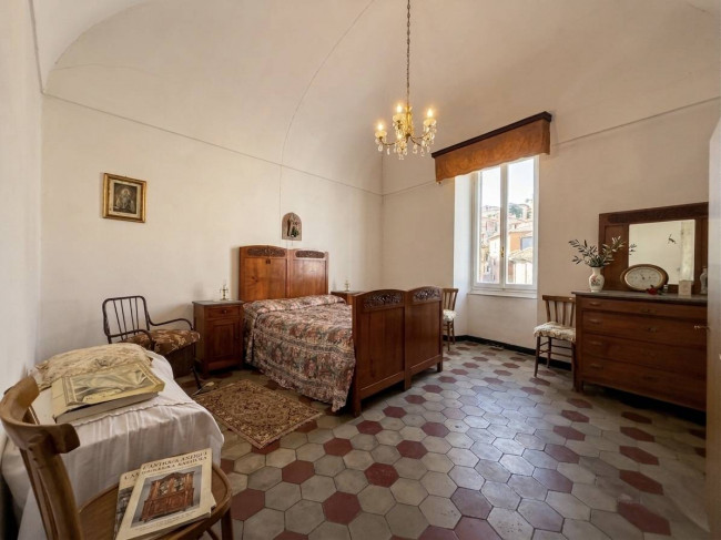 Casale in vendita a Toirano