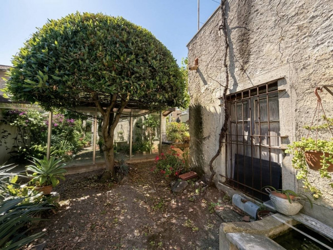 Casale in vendita a Toirano