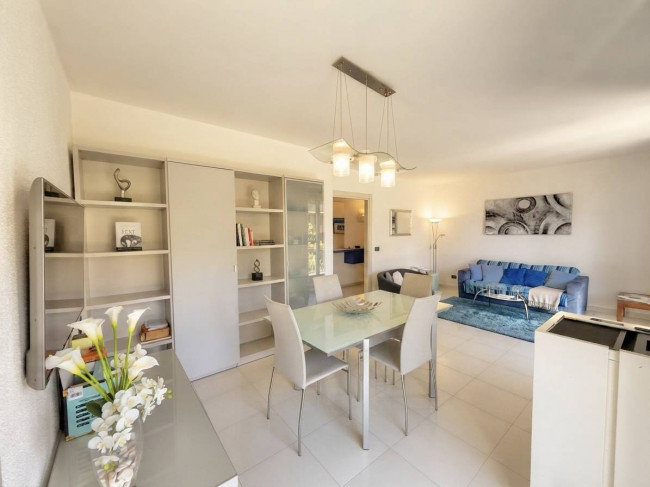 Vierzimmerwohnung zu verkaufen in Loano