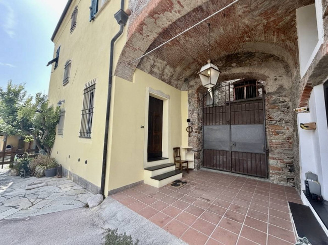 Villa zu verkaufen in Boissano