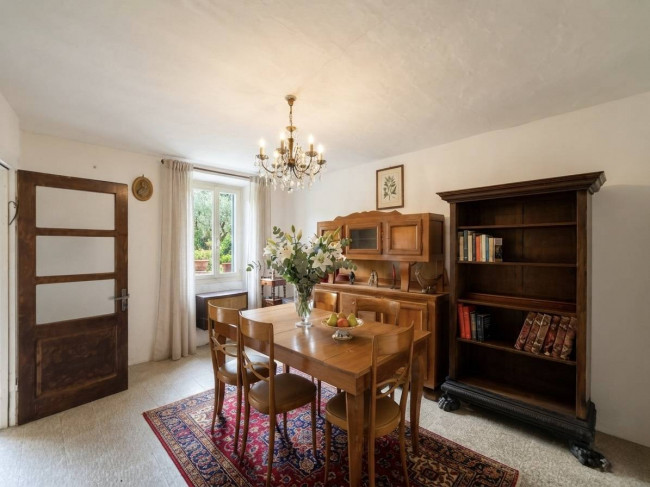 Casa Semindipendente in vendita a Rezzo