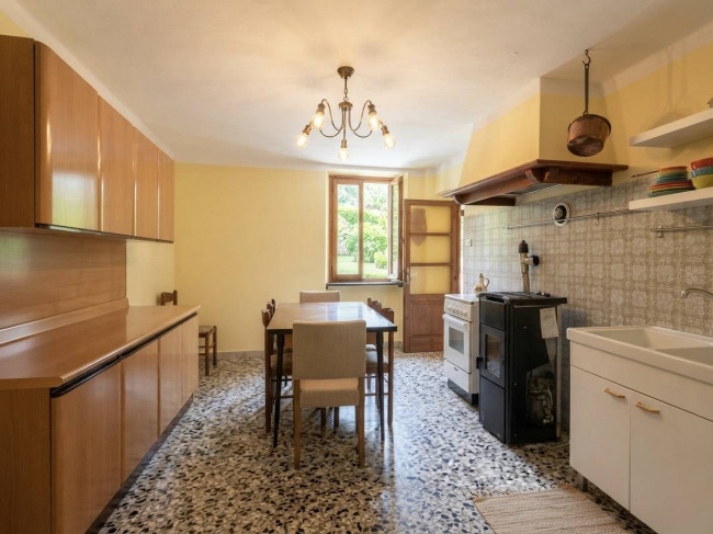 Casa Semindipendente in vendita a Rezzo