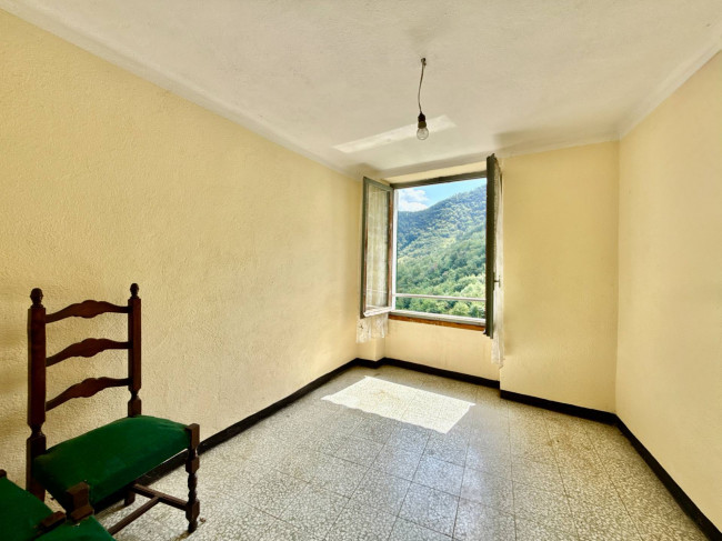 Casa Semindipendente in vendita a Rezzo