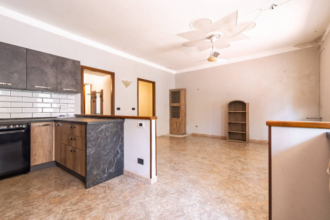 Casa Semindipendente in vendita a Alassio