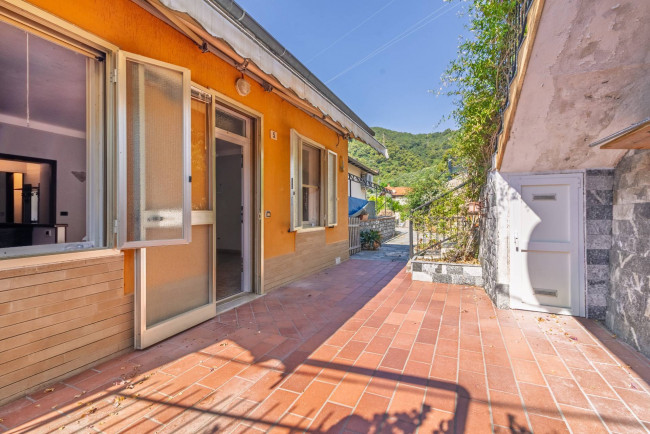 Casa Semindipendente in vendita a Alassio