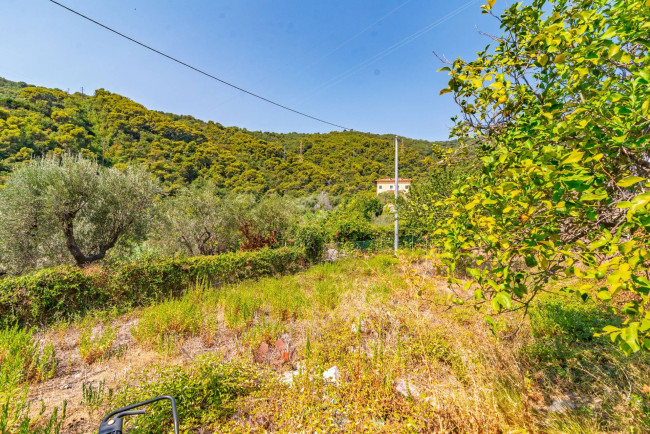 Casa Semindipendente in vendita a Alassio