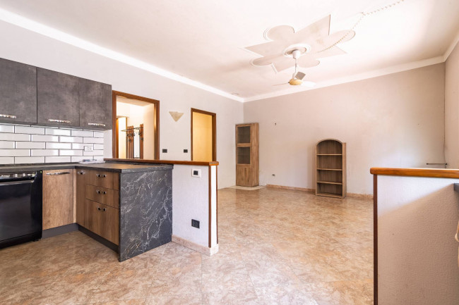Casa Semindipendente in vendita a Alassio