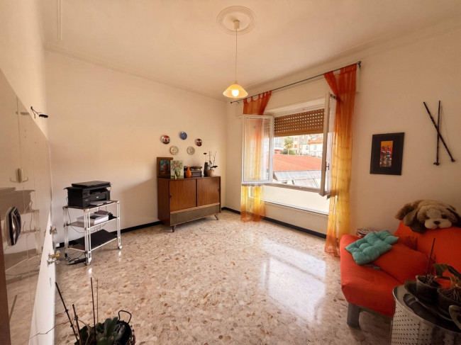 Appartamento in vendita a Imperia