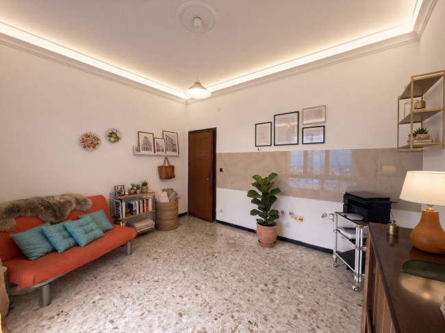 Appartamento in vendita a Imperia