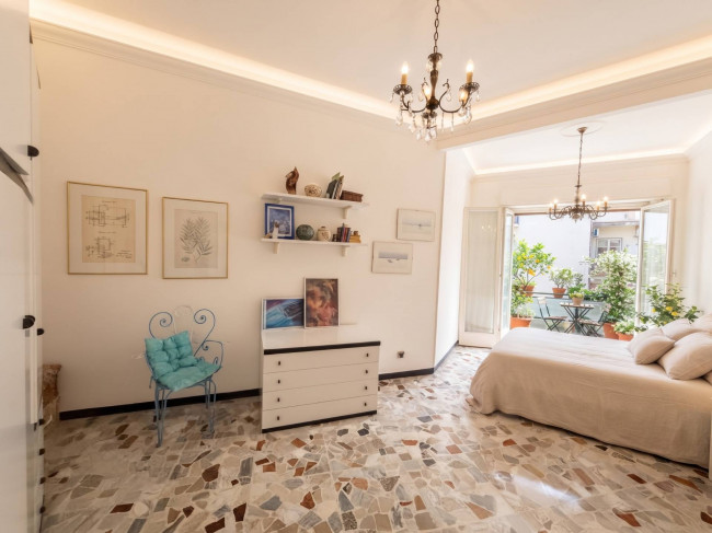 Appartamento in vendita a Imperia