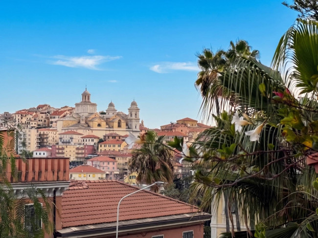 Appartamento in vendita a Imperia
