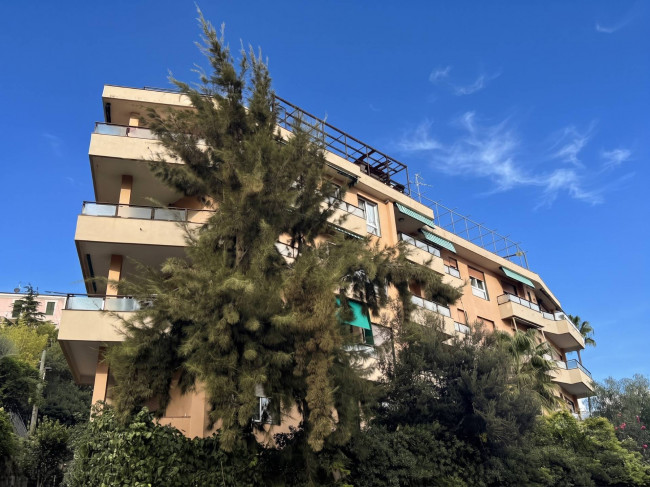 Appartamento in vendita a Imperia