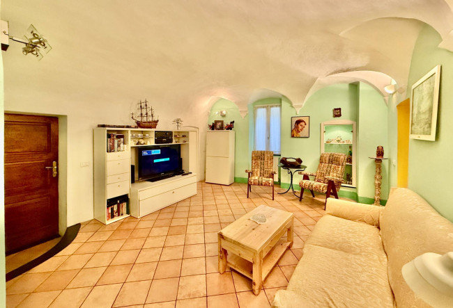 Quadrilocale in vendita a Pieve di Teco